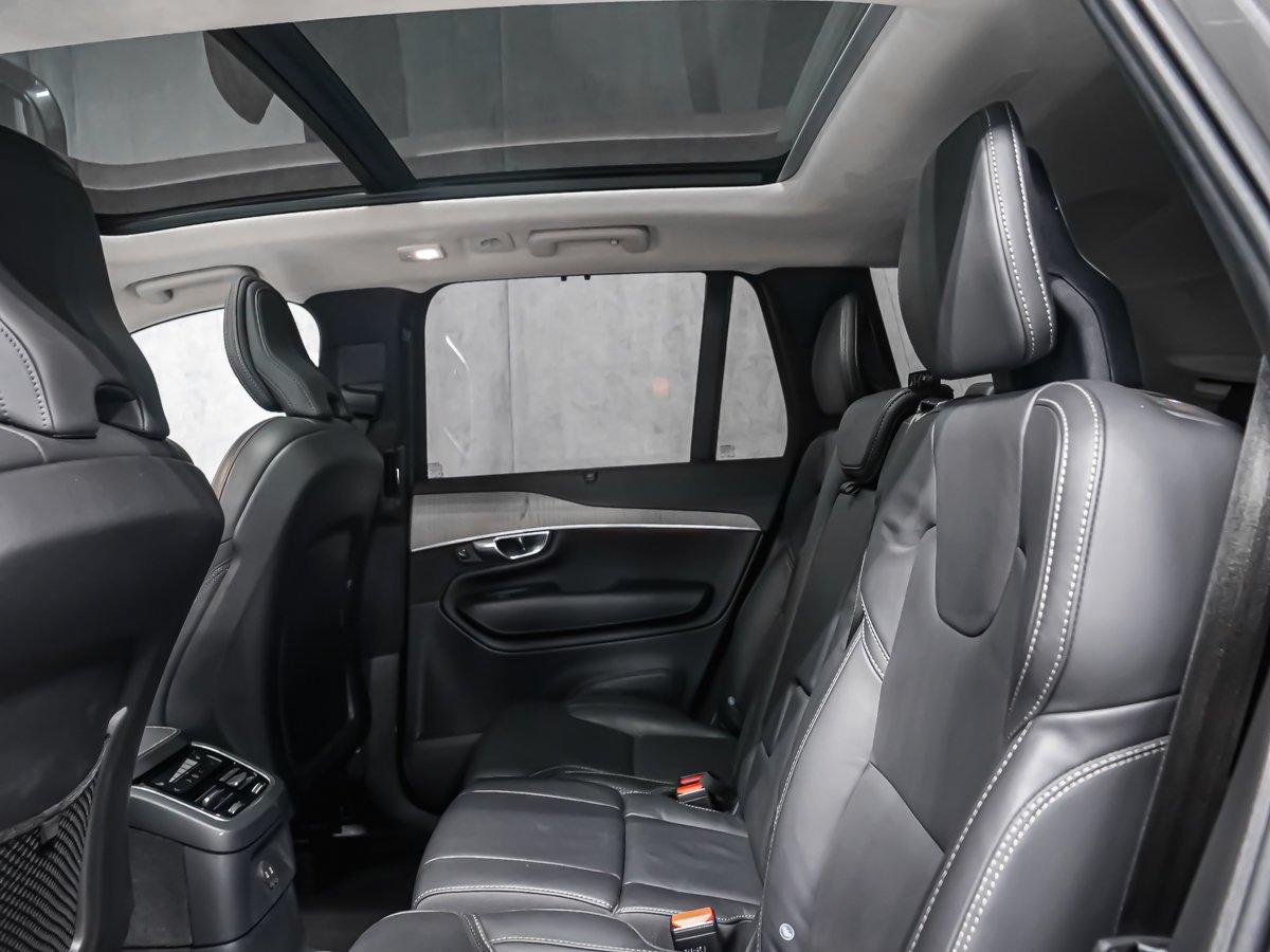2025 Volvo XC90 Plug-In Hybrid T8 ULTRA BRIGHT LOUNGE Grey Montreal - photo #13