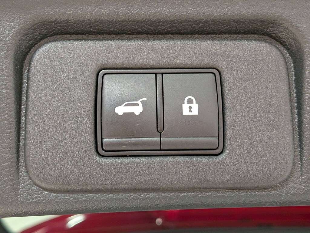 2024 Nissan Rogue AWD SV Moonroof Red Val-David - photo #9