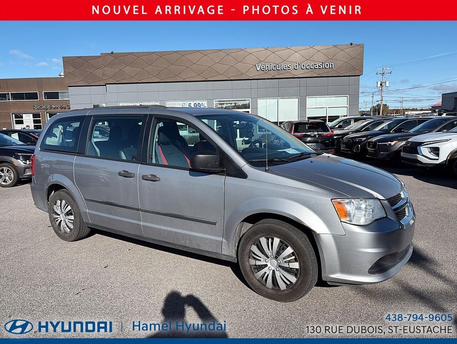 2016 Dodge Grand Caravan Ensemble Valeur plus familiale 4 portes Silver
