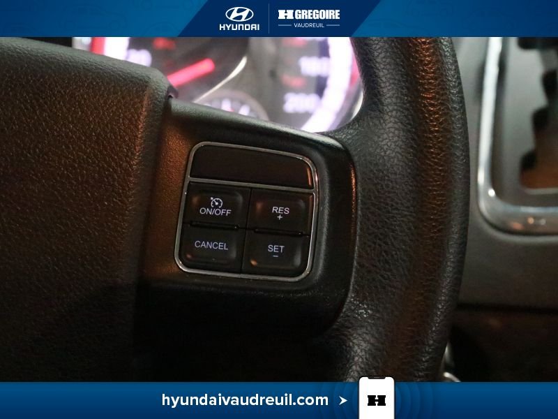 2018 Dodge GR Caravan Red Laval - photo #22