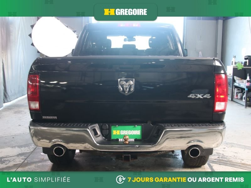 2019 Ram 1500 Black Saint-Eustache - photo #5
