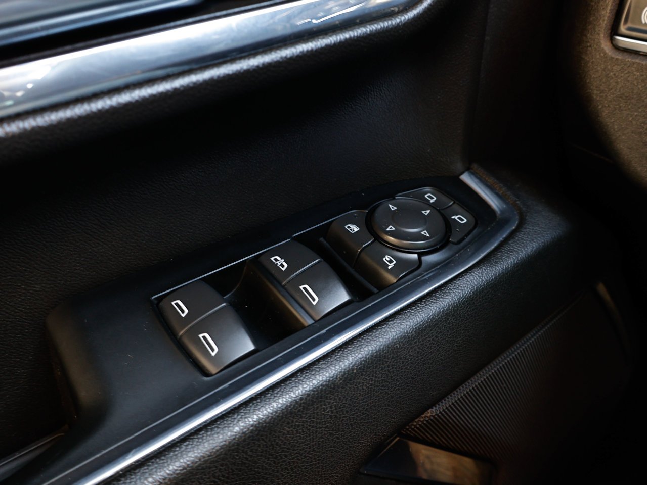 2024 Chevrolet Silverado 2500HD 4WD Crew Cab 159 LT White Sherwood Park - photo #15