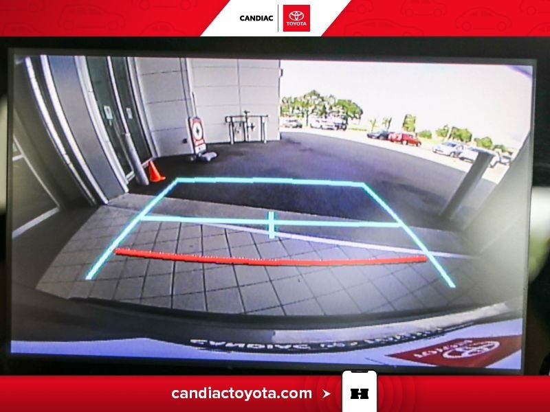 2022 Toyota C-HR Grey Laval - photo #11