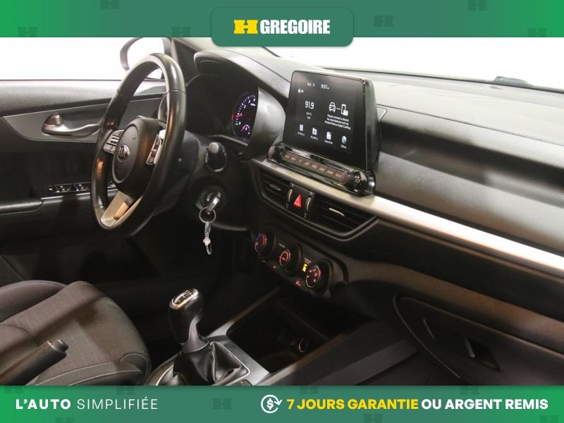2021 Kia Forte Grey Laval - photo #32