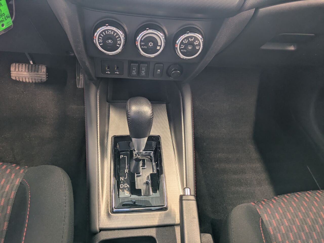 2018 Mitsubishi RVR Grey Gatineau - photo #8