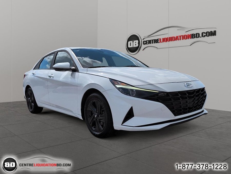 2023 Hyundai Elantra Preferred White