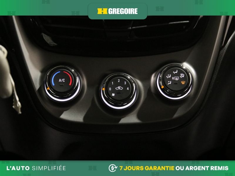 2021 Chevrolet Spark White Blainville - photo #22