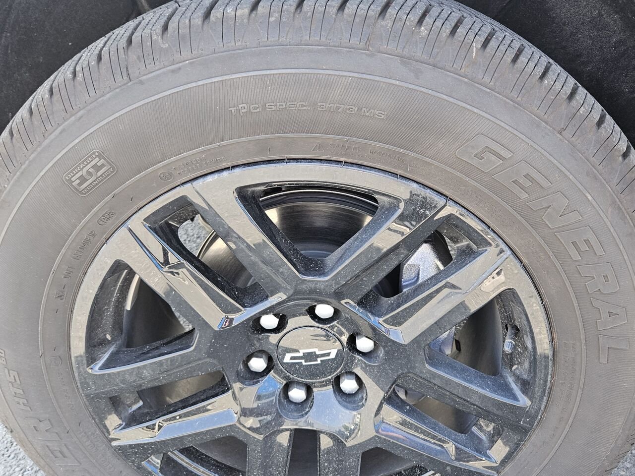 Chevrolet Silverado 1500 Custom cabine multiplace 4RM 157 po 2026 Noir Thetford Mines - photo #16