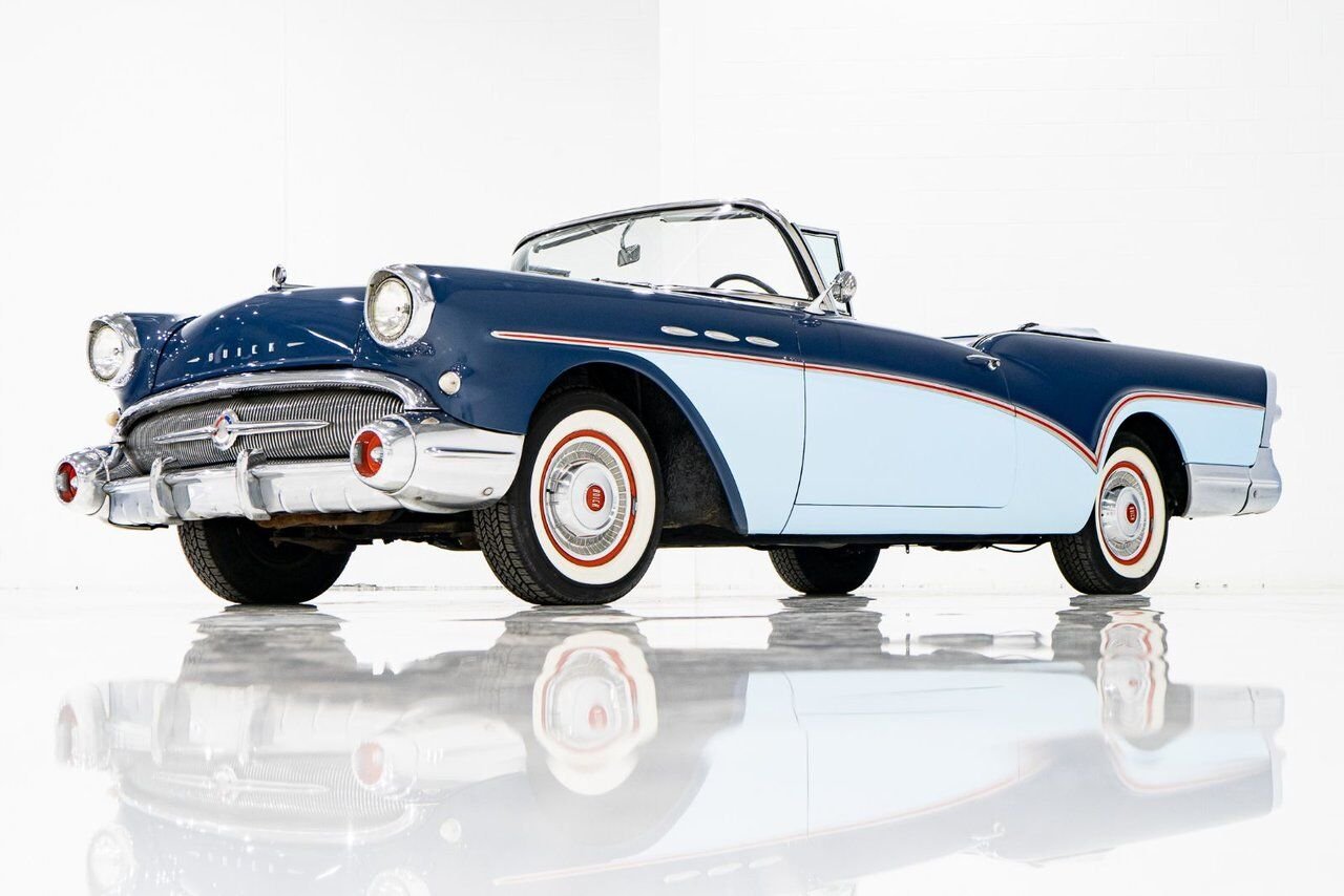 Buick Special 364/300HP NailHead 1 of only 2,056 1957 Bleu Montréal - photo #24
