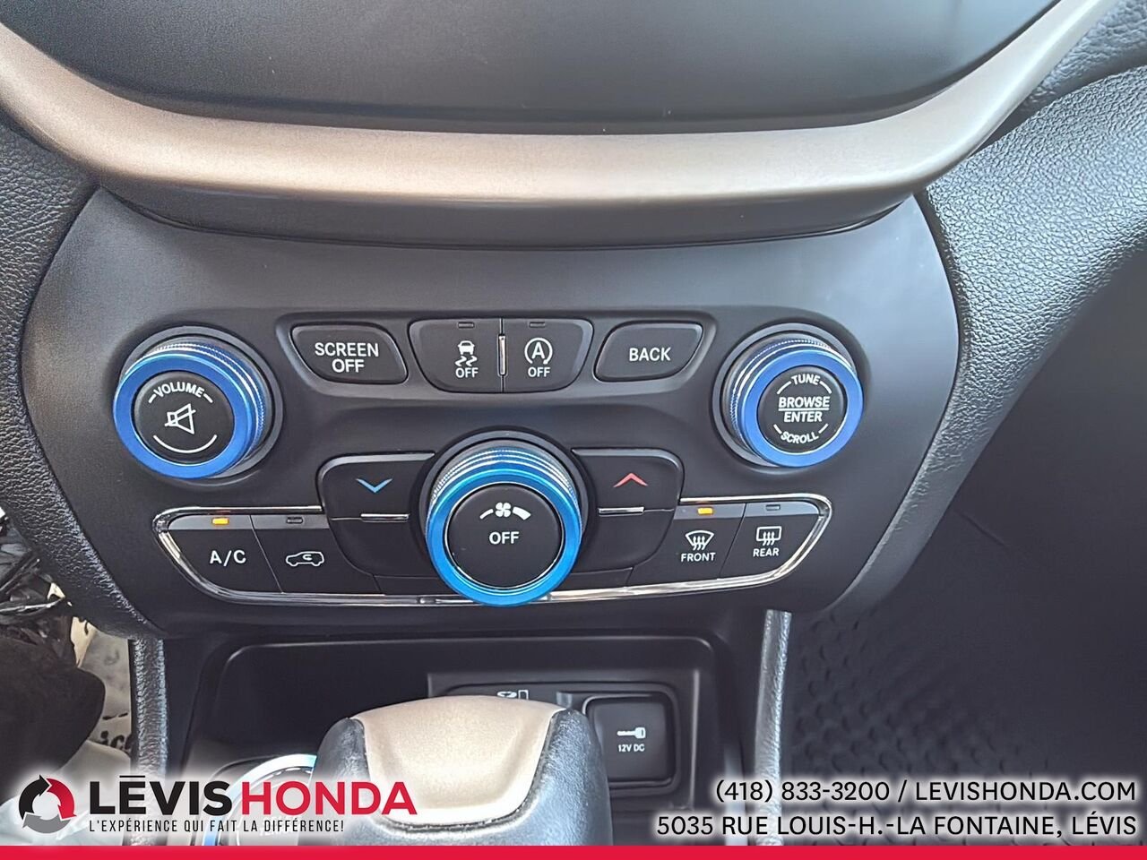 Jeep Cherokee Altitude 4WD Altitude 4x4 2018 Bleu Lévis - photo #19