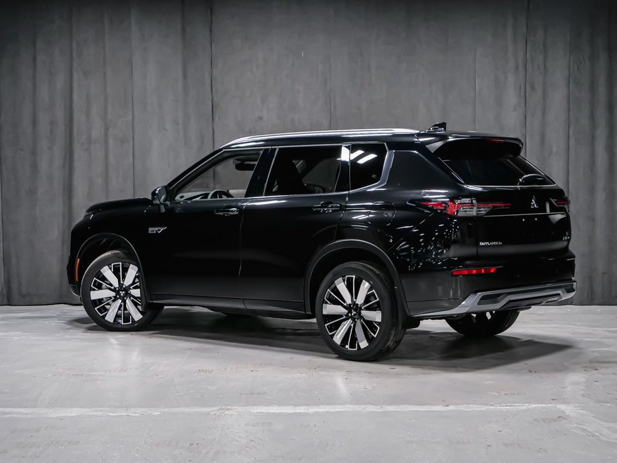 Mitsubishi Outlander PHEV GT 2026 Fini taillé diamant Noir de qualité supérieure