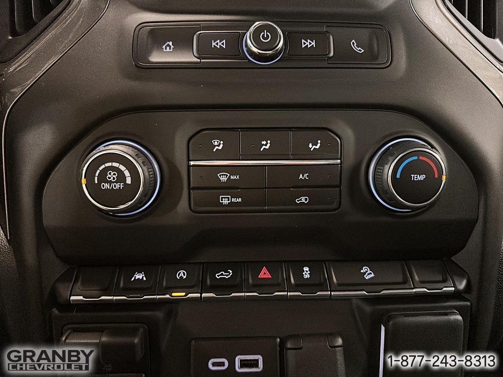 2026 CHEVROLET Silverado 1500 K1500 SILVERADO CREW CAB CUSTOM TRAIL BOSS STD/BOX (2CX) | 26-0168 Black Granby - photo #15