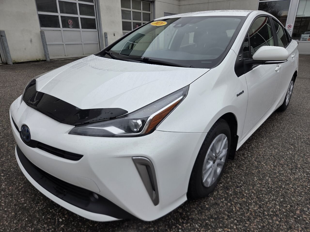 2020 Toyota PRIUS White Mont-Laurier - photo #0