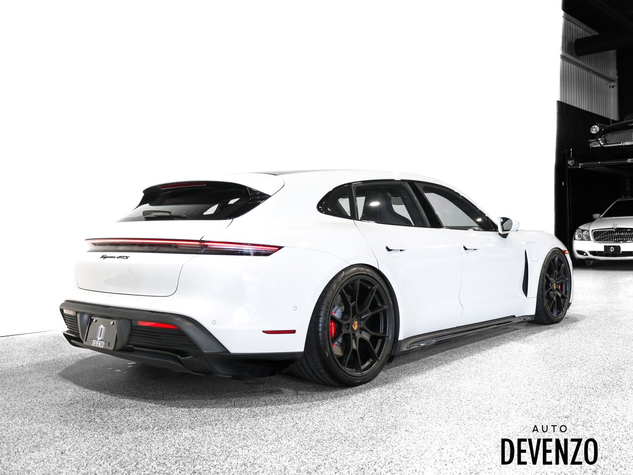 2023 Porsche Taycan White Saint-Eustache - photo #2