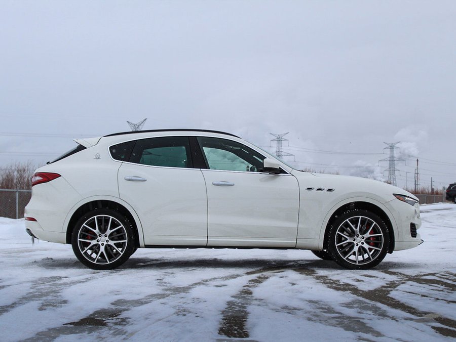 2017 Maserati Levante SQ4 3.0T White