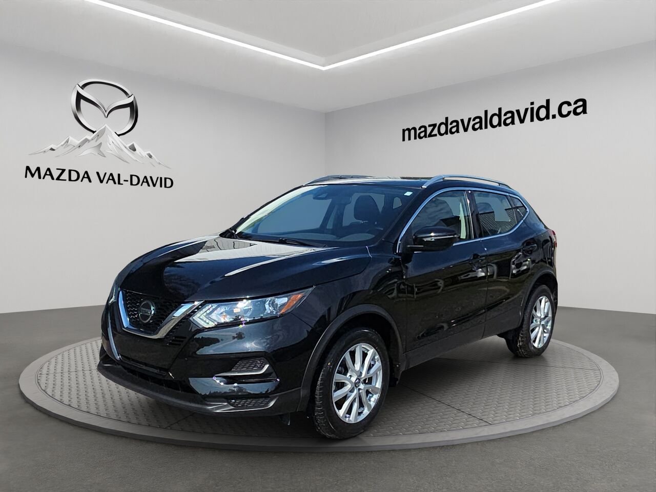 Nissan Qashqai SV TI CVT, Sièges chauffants avant, Toit ouvrant, Volant chauffant 2023 Noir Val-David - photo #0
