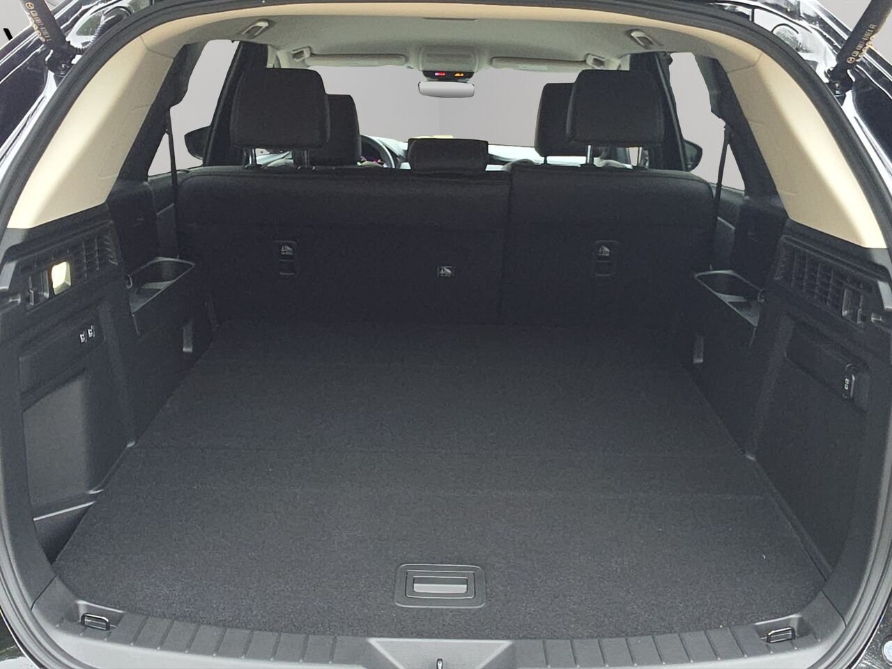 Mazda CX-70 hybride rechargeable GS-L SC TI 2026 Noir de jais mica Val-David - photo #32