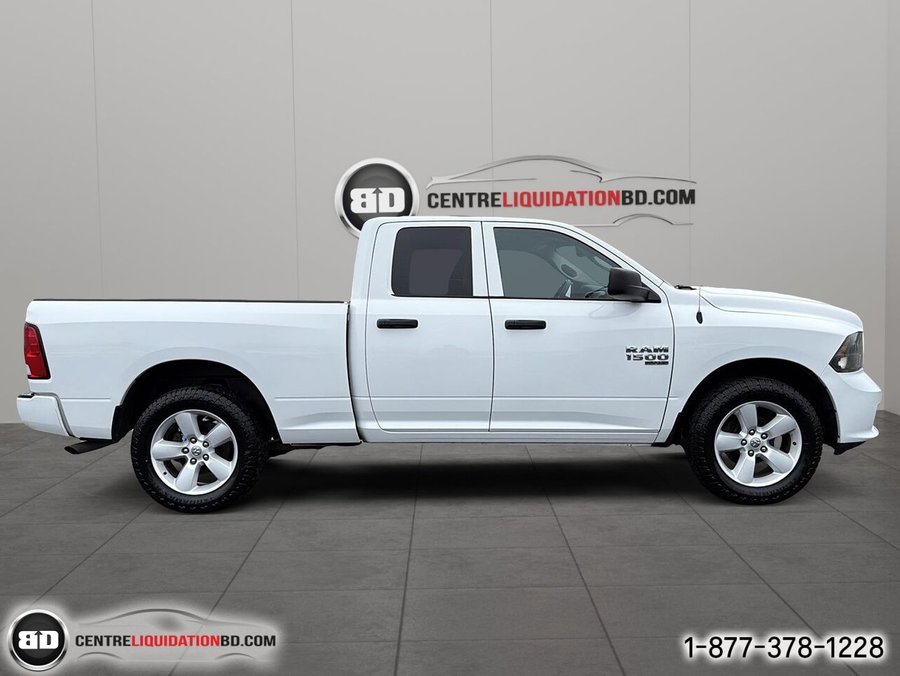 2021 Ram 1500 Classic Express QUAD CAB V6 3.6L 4X4 Black