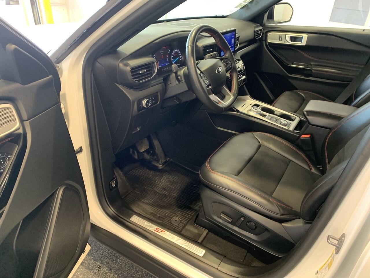 Ford Explorer ST LINE AWD EXPLORER ST LINE AWD 2023 Blanc Châteauguay - photo #30