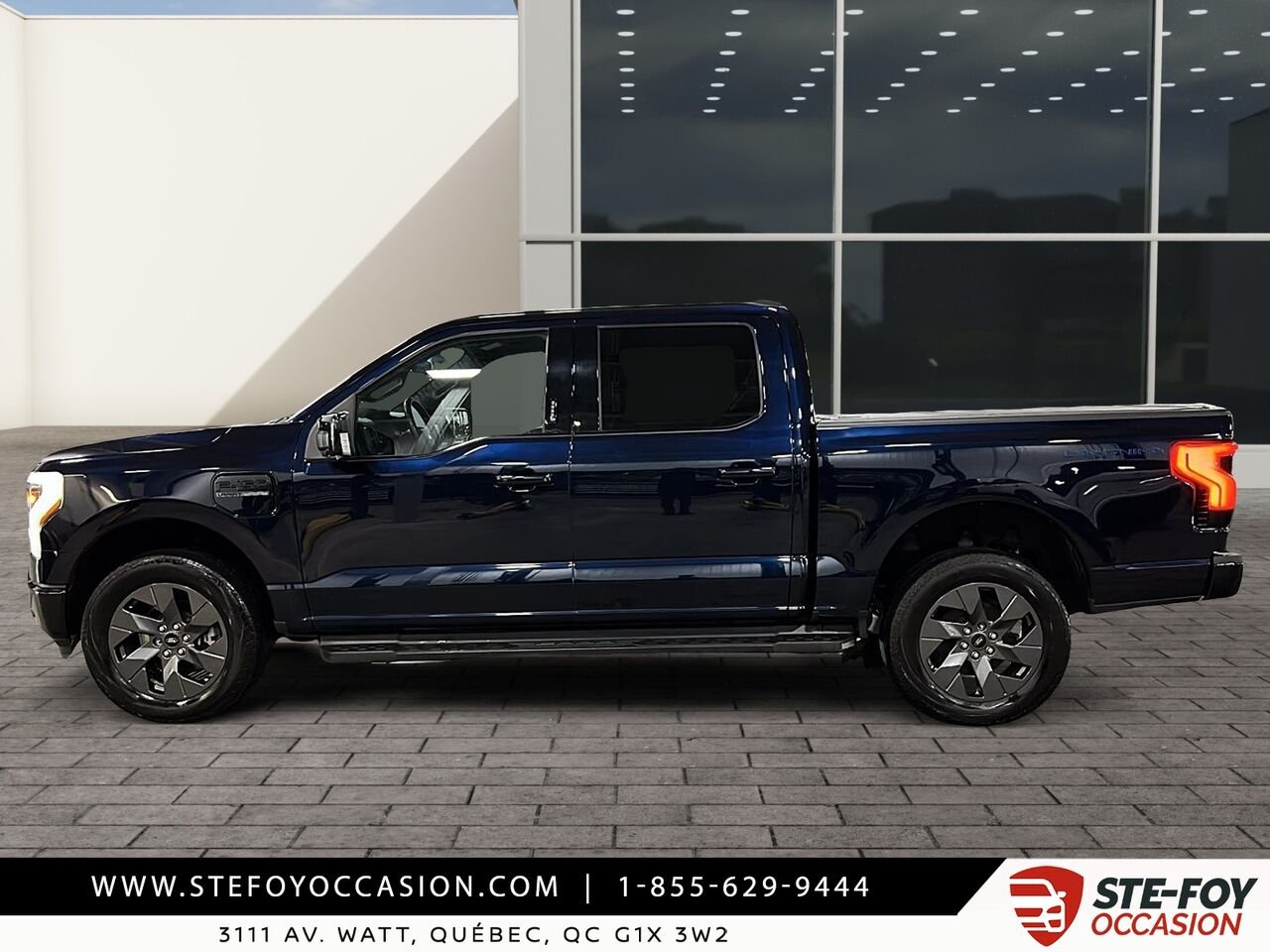 2023 Ford F-150 Lightning GROUPE 510 A, standard range Blue Québec - photo #4