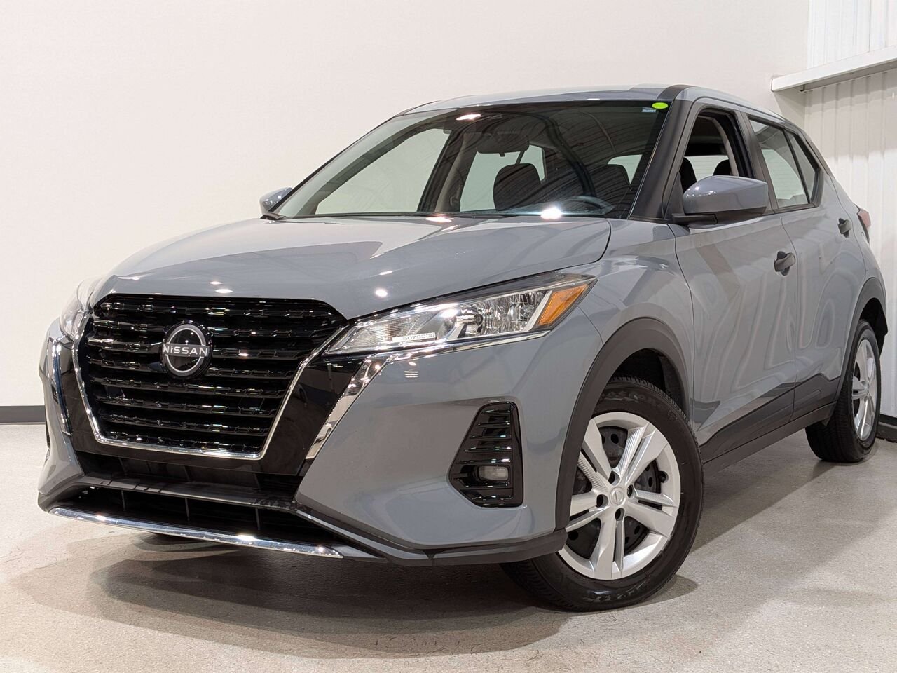 Nissan Kicks S FWD 2024 Gris Val-David - photo #0