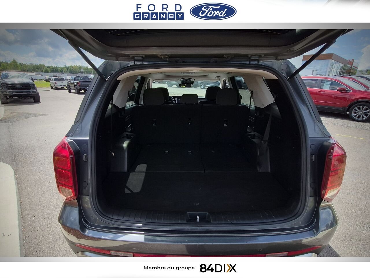 2023 Hyundai Palisade Grey Granby - photo #11
