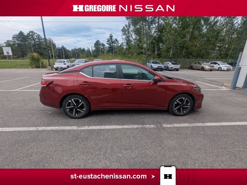 2024 Nissan Sentra Red Laval - photo #11