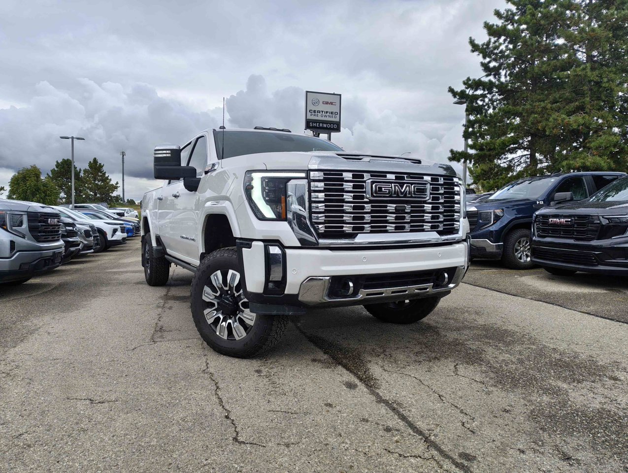 2024 GMC Sierra 3500HD 4WD Crew Cab 159 Denali White Sherwood Park - photo #1