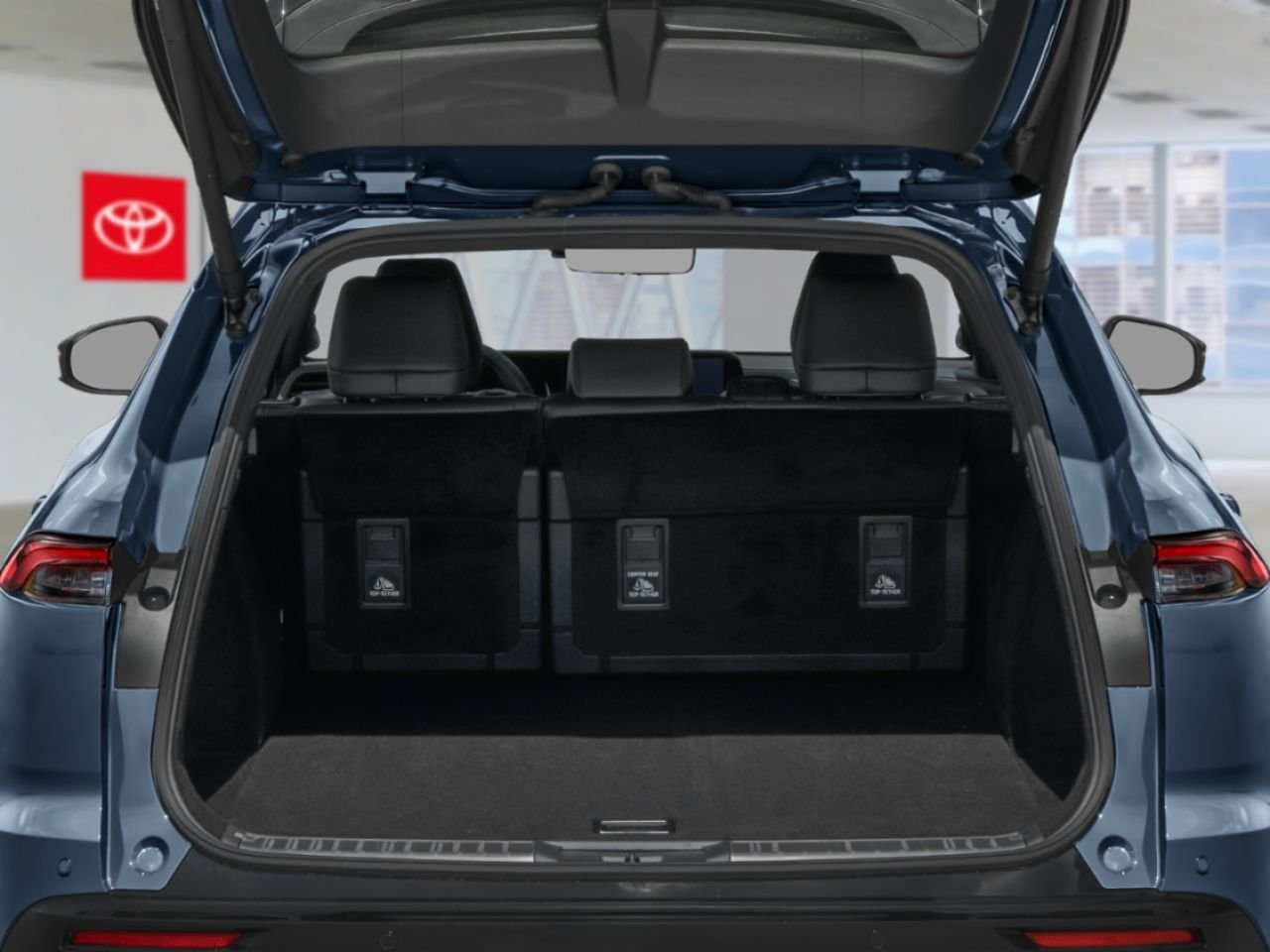 2026 TOYOTA CROWN SIGNIA 99090 | LIMITÉE Red Québec - photo #5