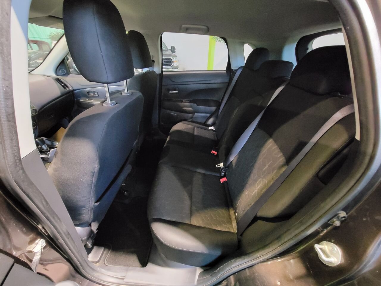 2020 Mitsubishi RVR Brown  - photo #11
