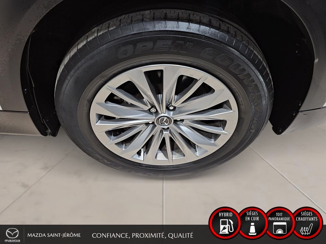 2024 Mazda CX-90 hybride rechargeable GS-L | 1 PROPRIÉTAIRE | HYBRIDE RECHARGEABLE | CUIR | TOIT OUVRANT | AWD White Saint-Jérôme - photo #10