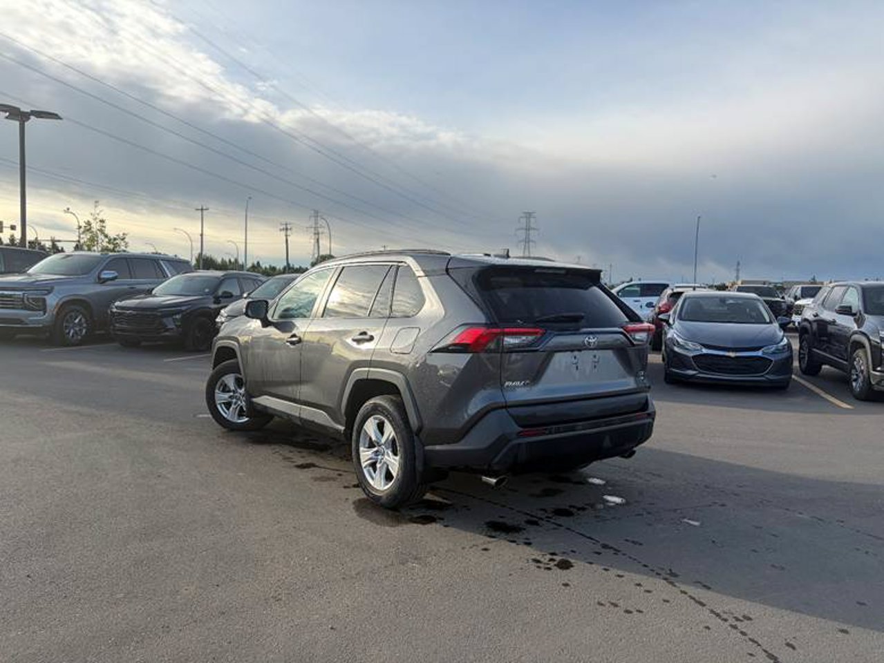 2021 Toyota RAV4 XLE AWD Grey Sherwood Park - photo #3