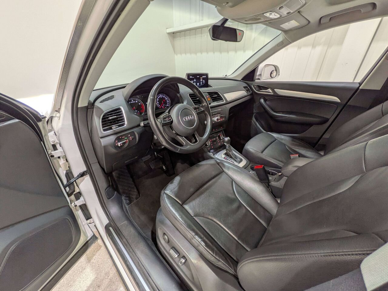 2018 Audi Q3 2.0 TFSI quattro Progressiv Tiptronic White Val-David - photo #10