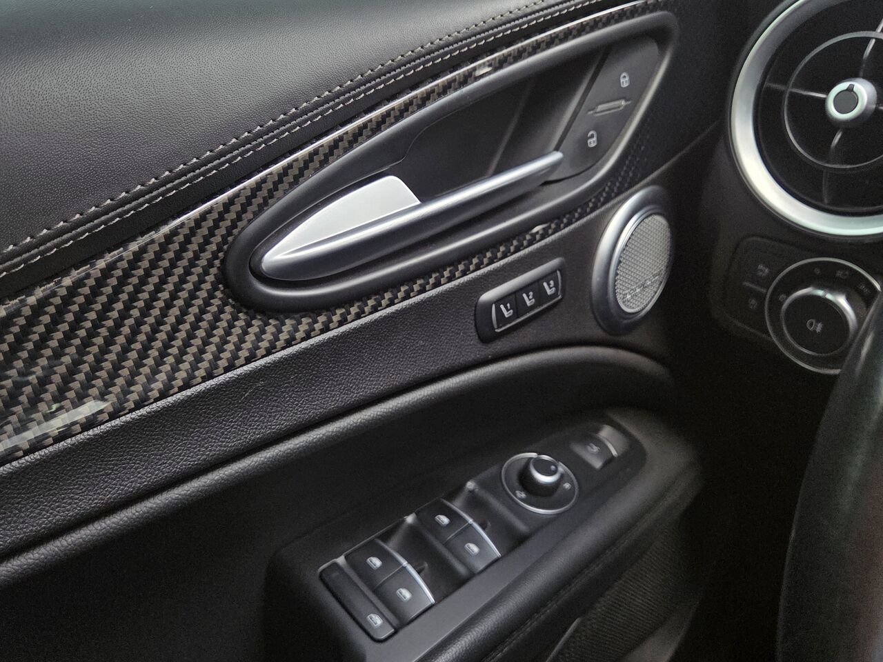 Alfa Romeo Stelvio 2021 Noir Granby - photo #20