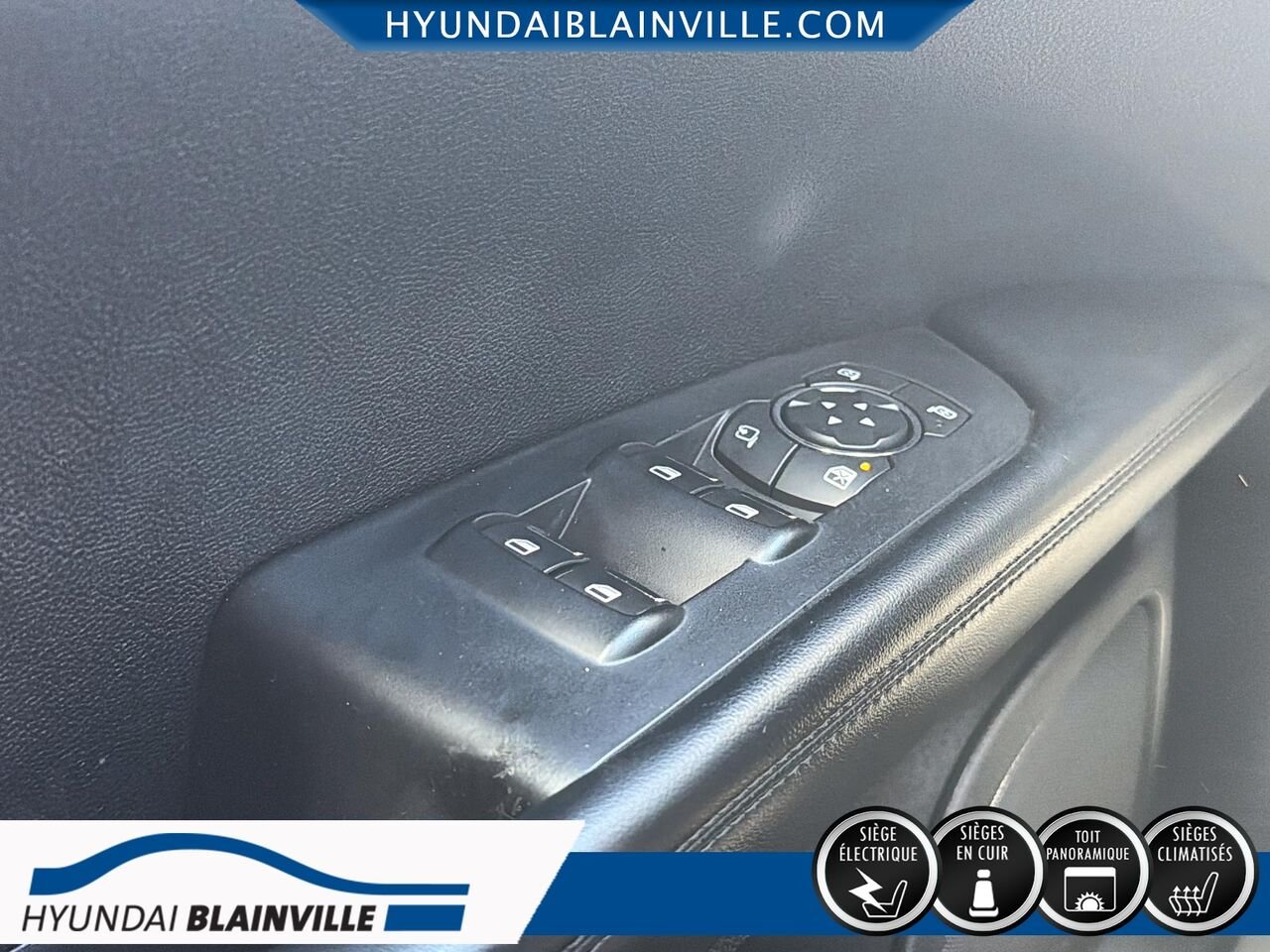2019 Lincoln Nautilus White Blainville - photo #9
