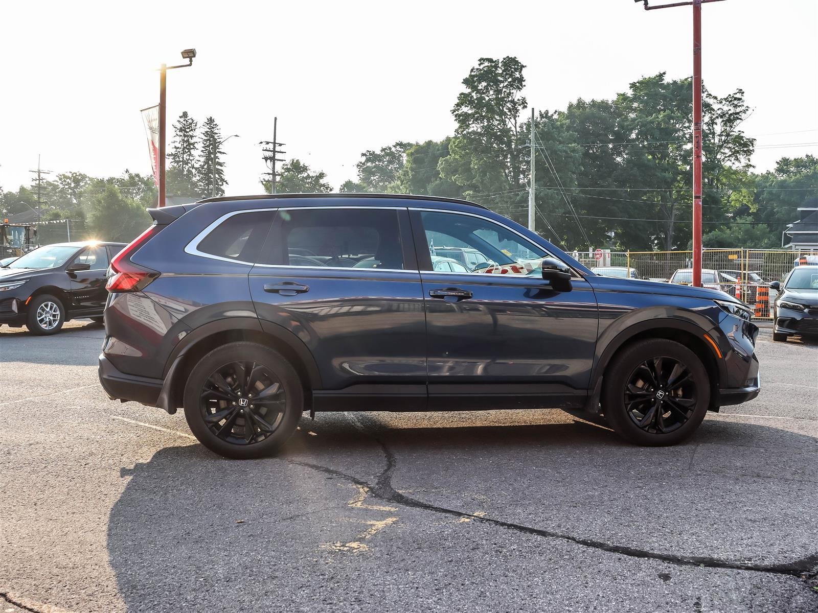 2023 Honda CR-V Hybrid Touring Ottawa & Gatineau - photo #2