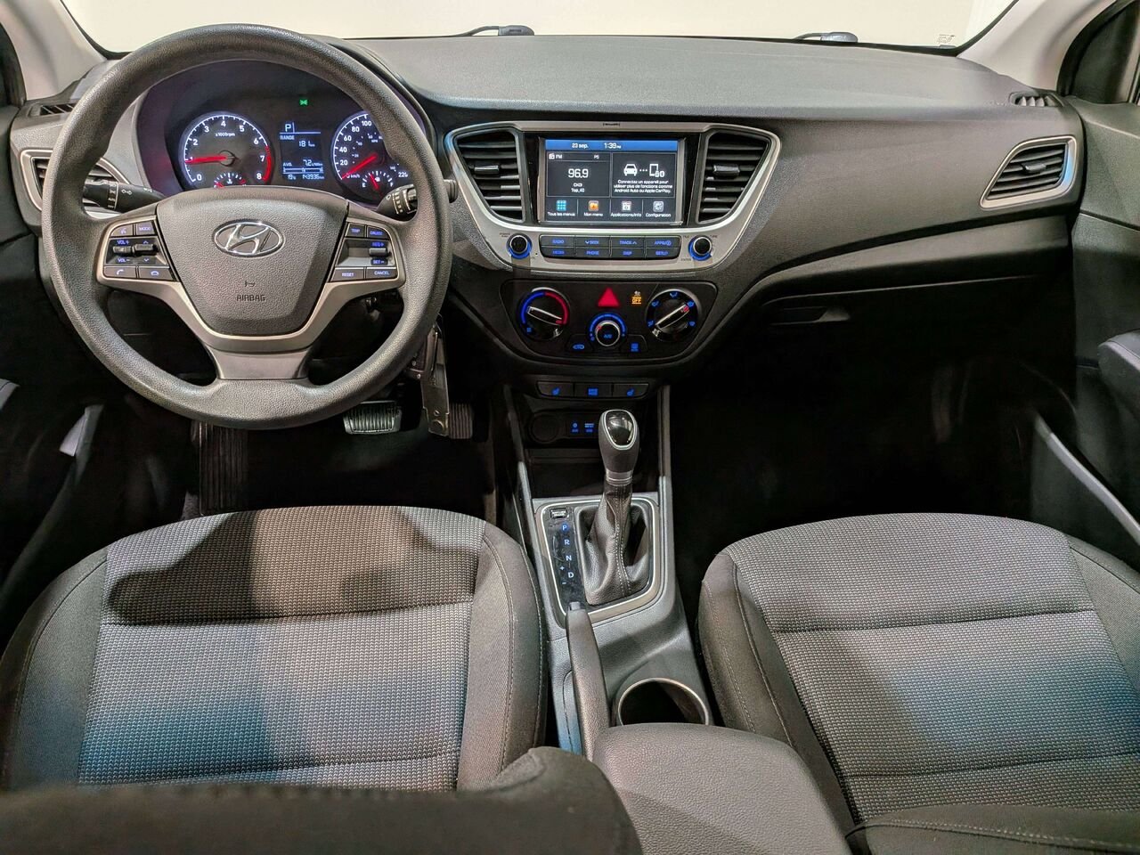 2020 Hyundai Accent 5 Door Preferred IVT Black Val-David - photo #27