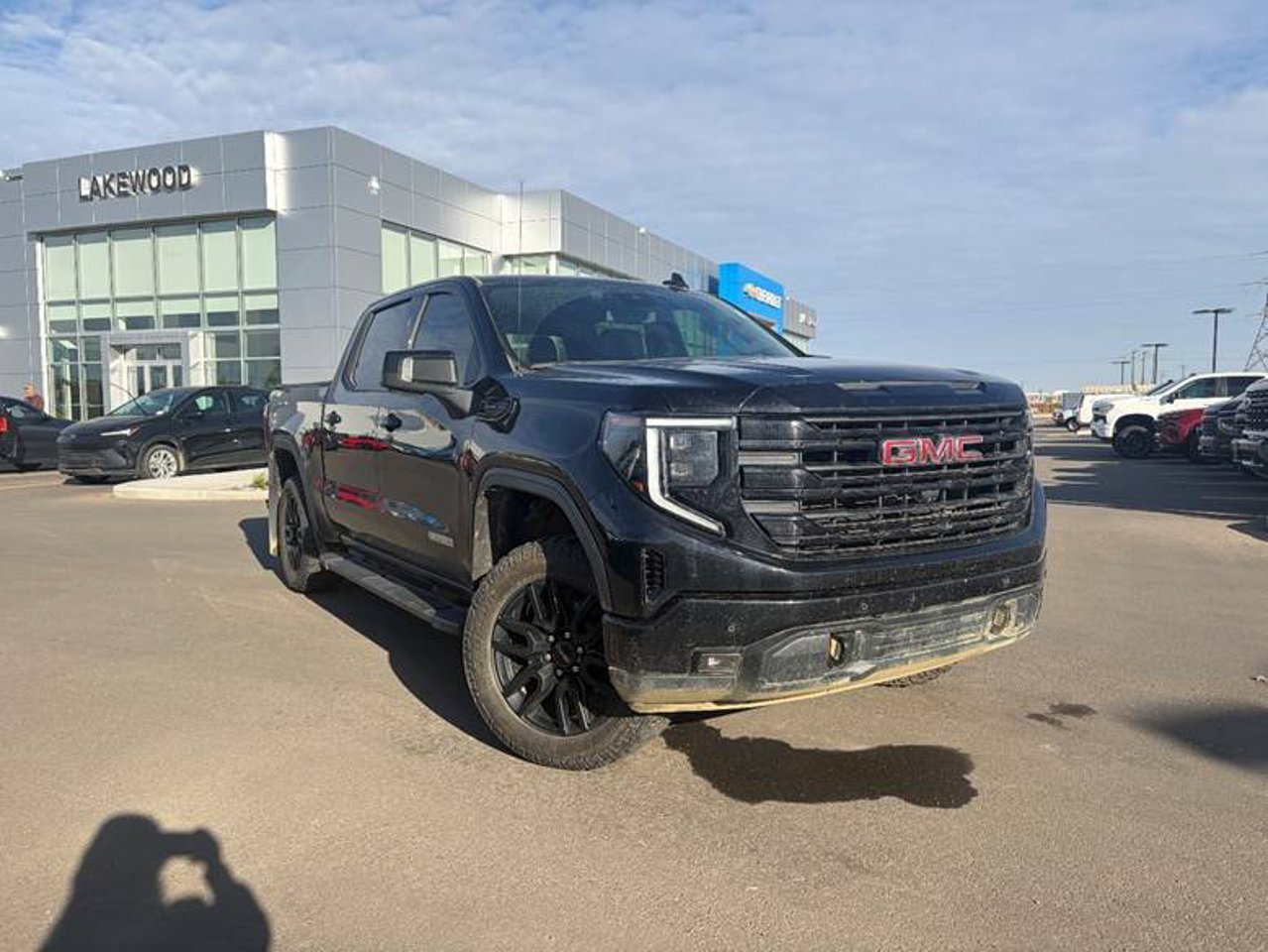 2025 GMC Sierra 1500 4WD Crew Cab 147 Elevation Black Sherwood Park - photo #1
