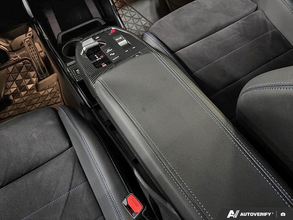2024 BMW X1 M35i xDrive 2602174A | M35i xDrive, stunning, less than 47,000km Blue Edmonton - photo #16