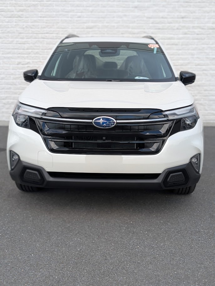 SUBARU Forester PREMIER HYBRIDE 2026 Blanc cristal nacré Saint-Hyacinthe - photo #4