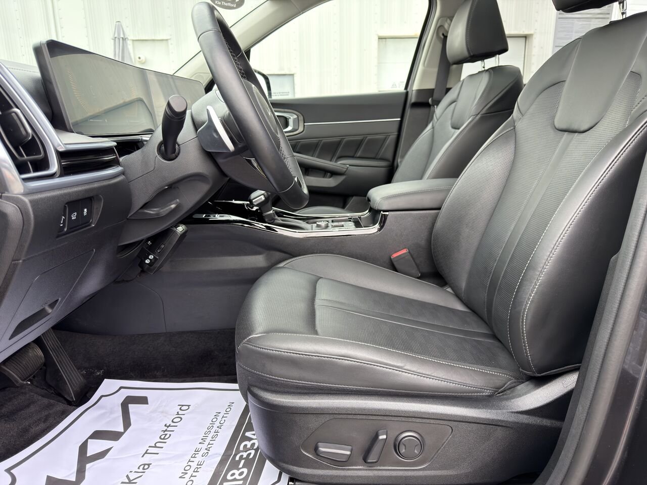 2025 Kia Sorento Grey Thetford Mines - photo #15