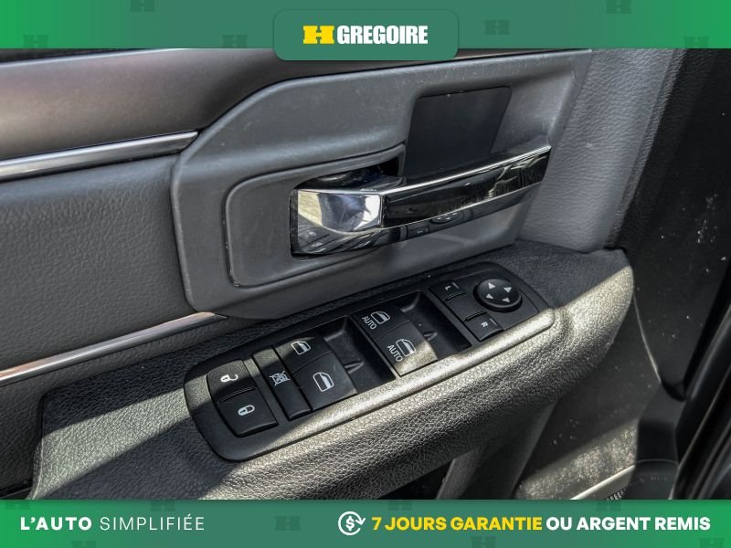 2023 Ram 1500 Grey Saint-Eustache - photo #16
