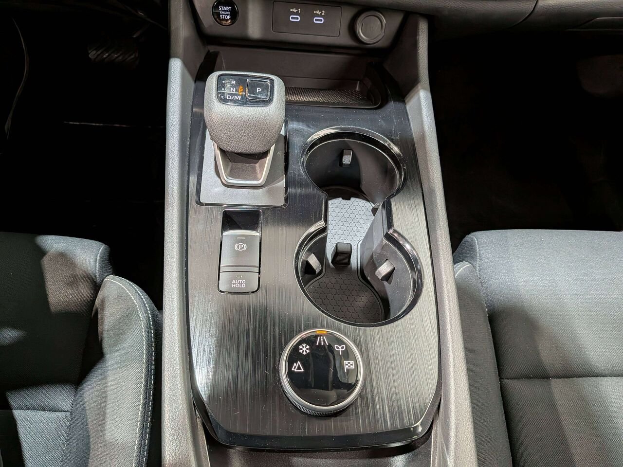 Nissan Rogue 2024 Blanc Val-David - photo #25