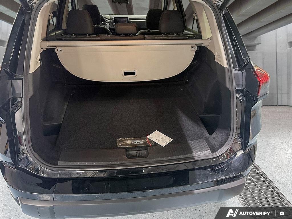 2026 Nissan Rogue 264042 | AWD SV Moonroof Black Edmonton - photo #10