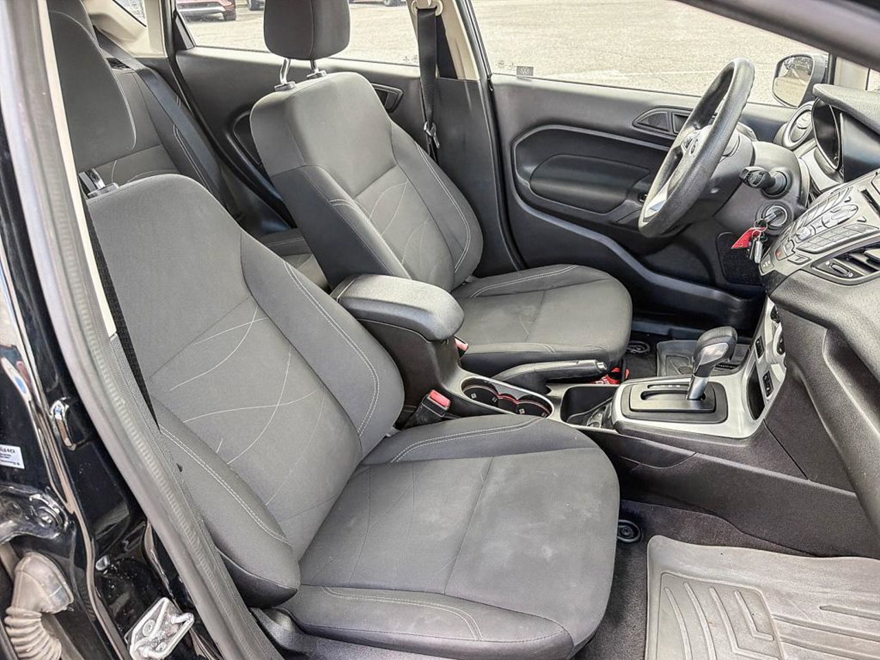 2018 Ford Fiesta 3FADP4EJ3JM123012 Black Mirabel - photo #24