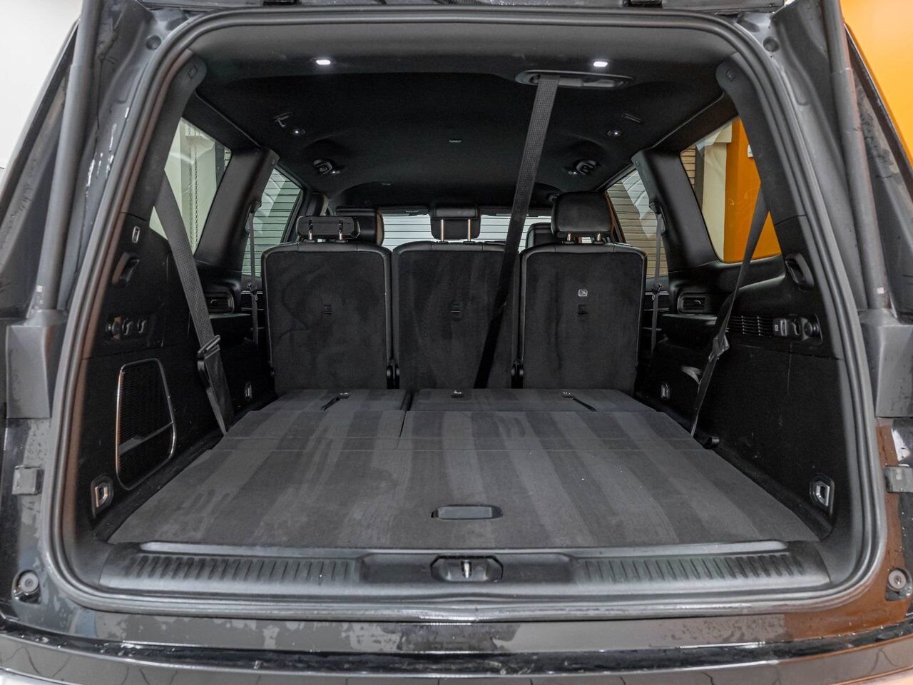 2023 Jeep Wagoneer SERIES II AWD *NAV* CUIR SIÈGES VENTIL HAYON ELECT Black Saint-Jérôme - photo #31