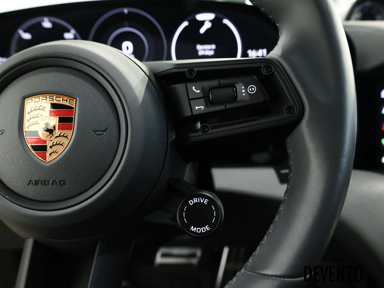 Porsche Taycan 2022 Gris Saint-Eustache - photo #14