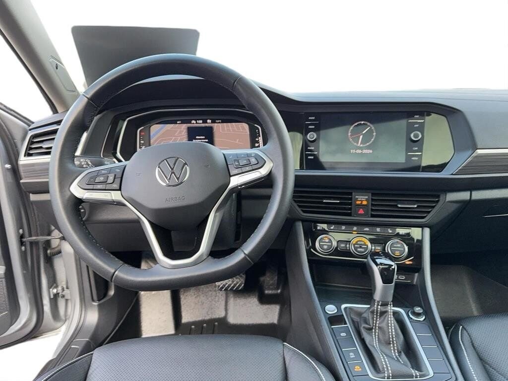 Volkswagen Jetta Highline 2024 Baie-Comeau - photo #9