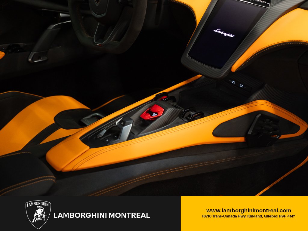 2024 Lamborghini Revuelto PRE-OWNED Kirkland - photo #13