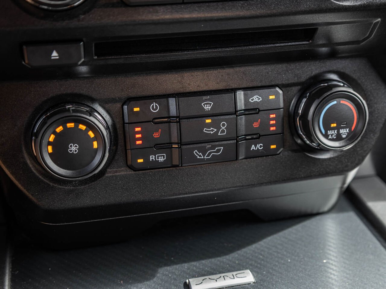 2018 Ford F-150 Grey Sainte-Julienne - photo #19